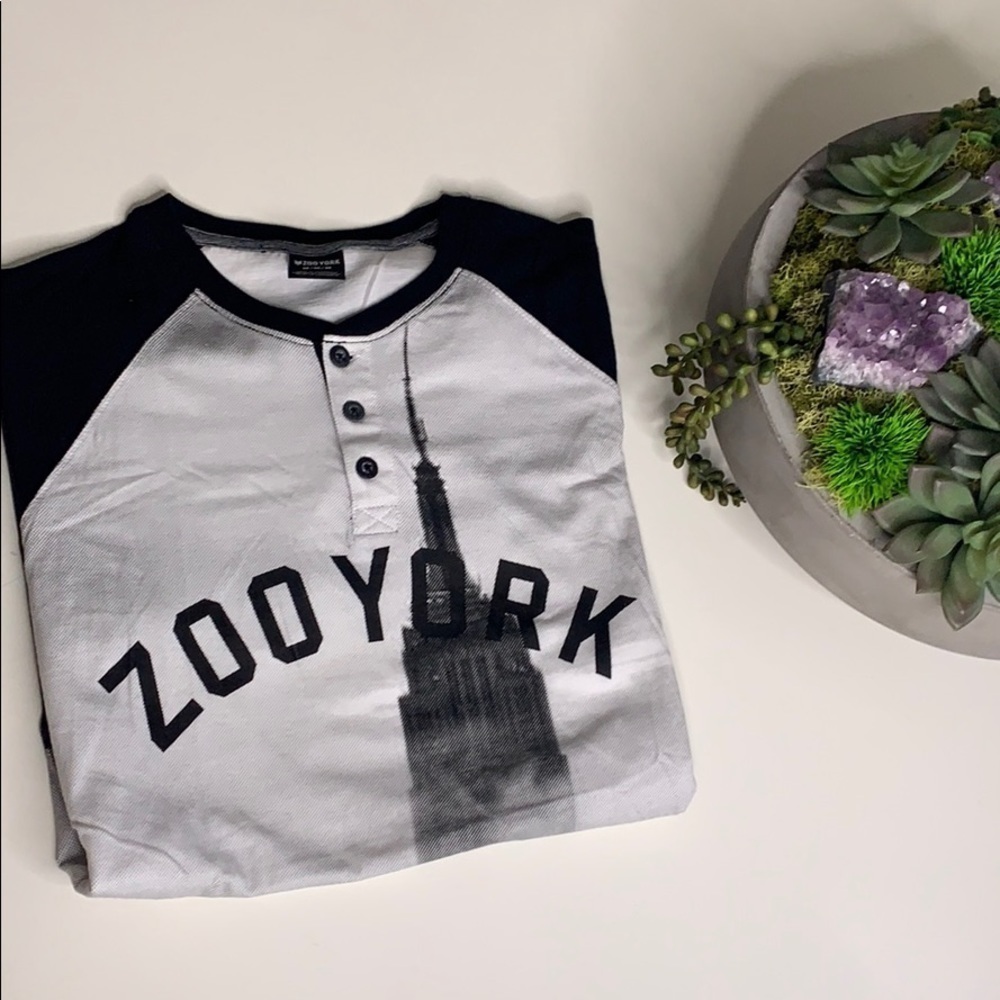 Zoo York Empire State Building graphic T-Shirt Short sleeve medium - Picture 9 of 10
